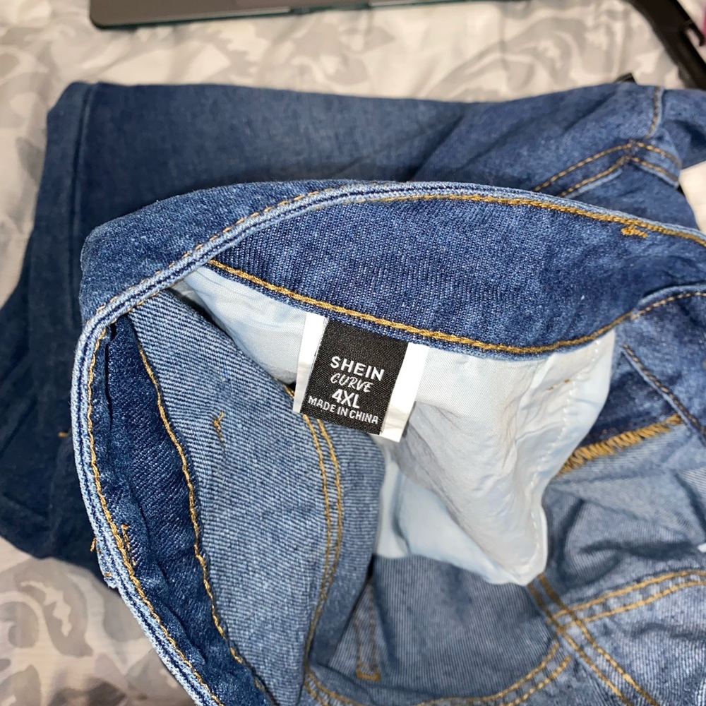 Woman plus jeans